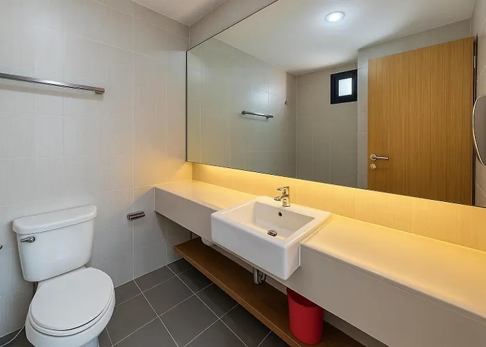 Zenith Place Huge 2br Low-rise 아파트