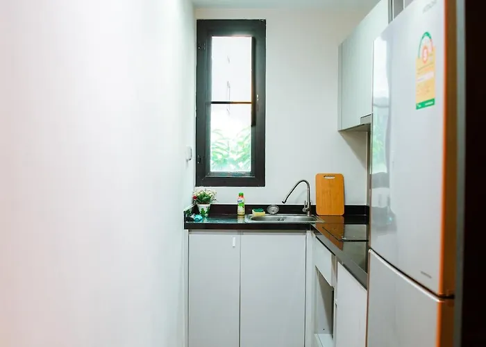 Zenith Place Huge 2br Low-rise